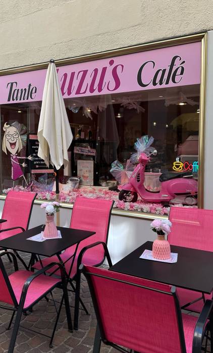 TanteZuzucafe